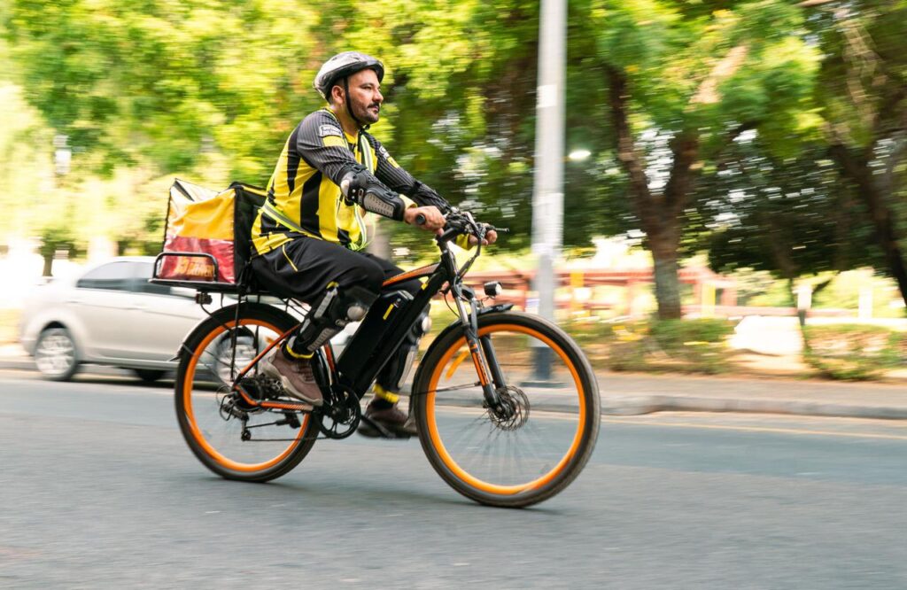 RTA delivery e-bike operating in Dubai Marina.