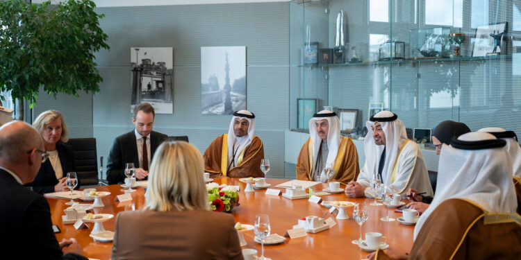UAE President Sheikh Mohamed bin Zayed attends an official banquet hosted by German President Frank-Walter Steinmeier in Berlin, joined by Chancellor Friedrich Merz.