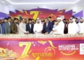 Sheikh Salem bin Abdulrahman Al Qasimi and Safari Group leadership cutting the cake at Safari Mall Sharjah 7th anniversary