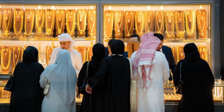 Lower gold prices and expanded pavilions drive strong buyer turnout and brisk trading at the 58th Watch & Jewellery Middle East Show in Expo Centre Sharjah.