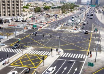 Dubai's RTA has converted the Al Satwa Roundabout into a signalised junction, reducing peak journey times by 50% and cutting traffic queues across 2nd December Street.