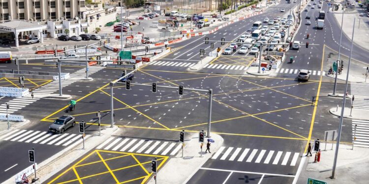 Dubai's RTA has converted the Al Satwa Roundabout into a signalised junction, reducing peak journey times by 50% and cutting traffic queues across 2nd December Street.